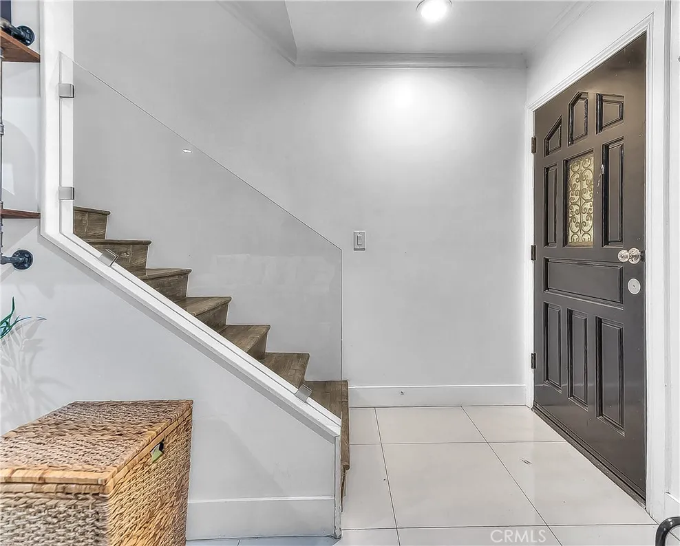 15906 Rowland La Puente, CA 91744