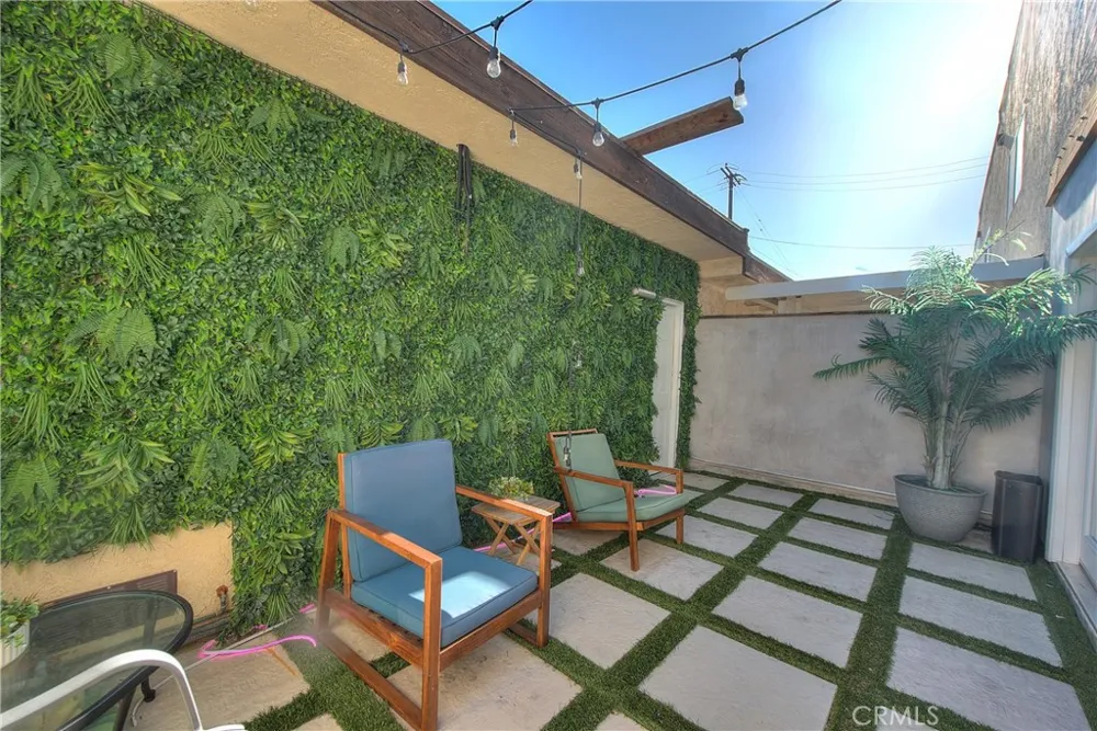 15906 Rowland La Puente, CA 91744