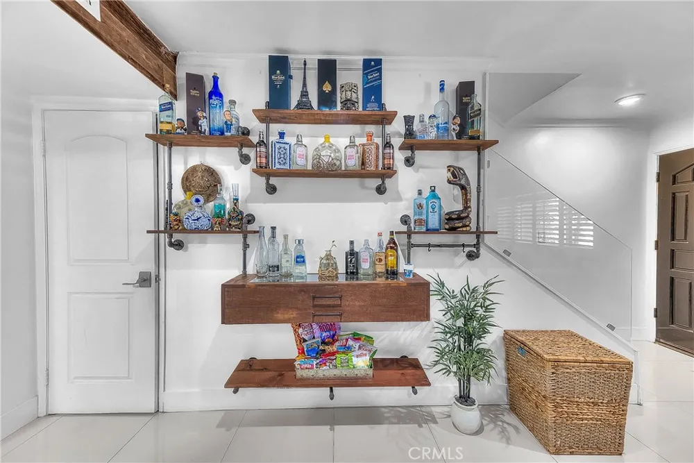 15906 Rowland La Puente, CA 91744
