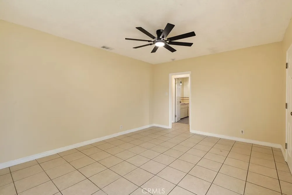 337 S Enid Avenue Azusa, CA 91702