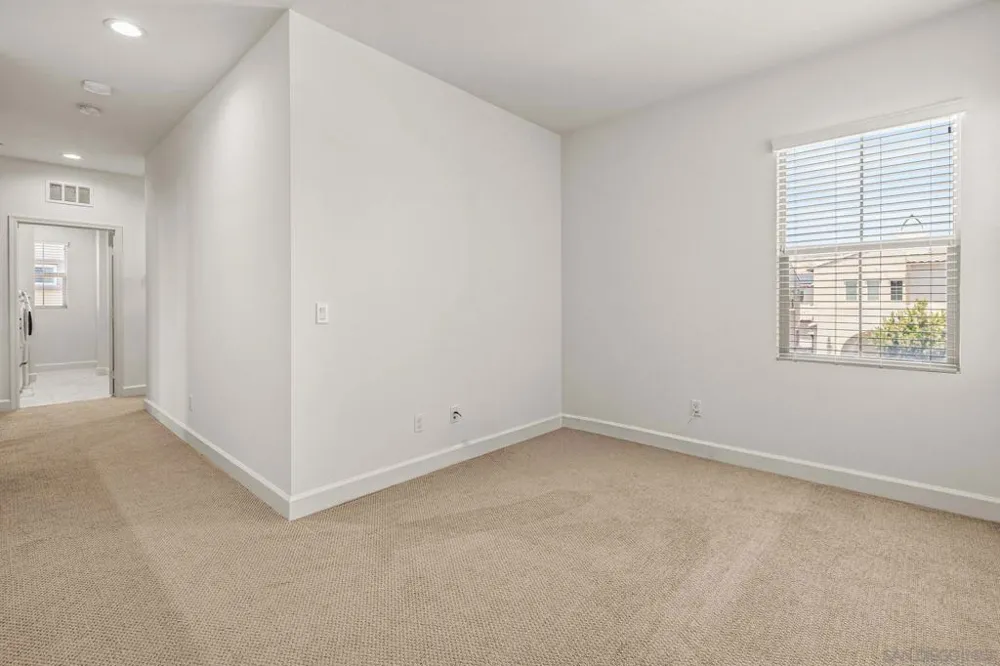 1138 Camino Levante Chula Vista, CA 91913
