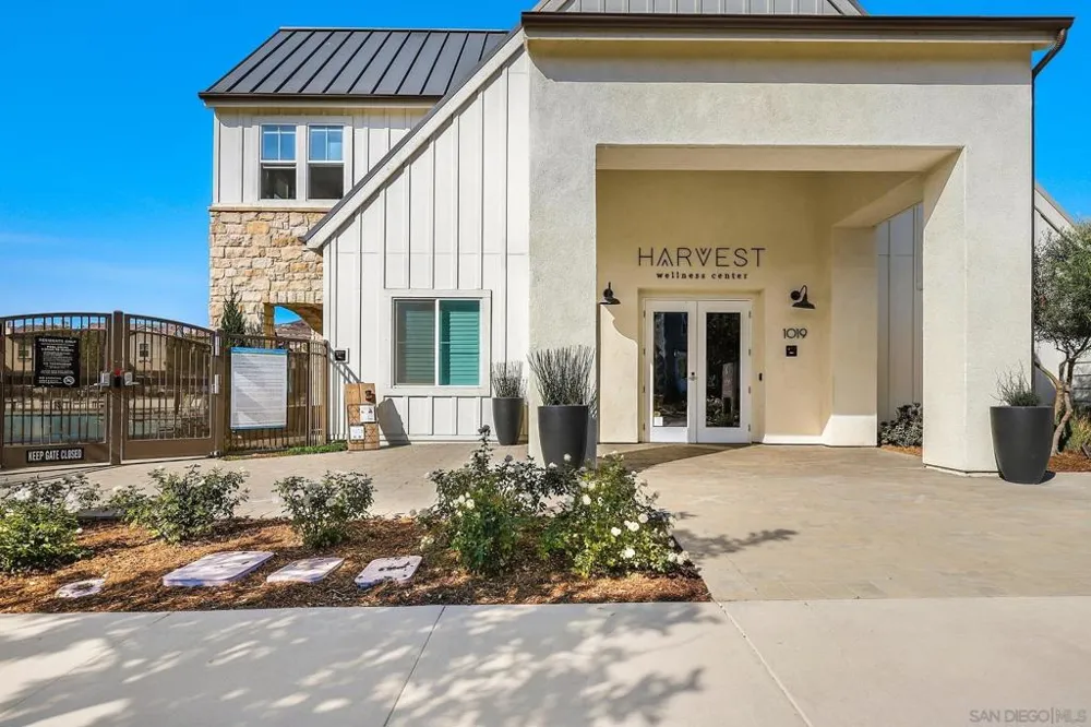 1138 Camino Levante Chula Vista, CA 91913