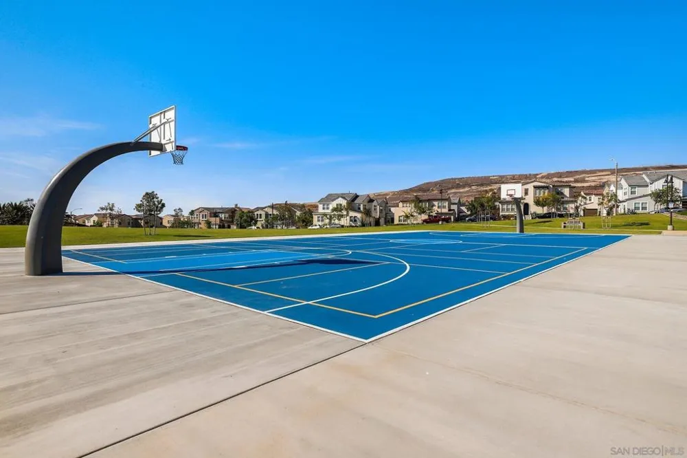 1138 Camino Levante Chula Vista, CA 91913