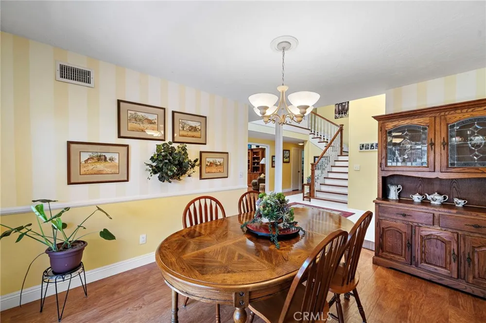 17527 Briarwood Street Fountain Valley, CA 92708