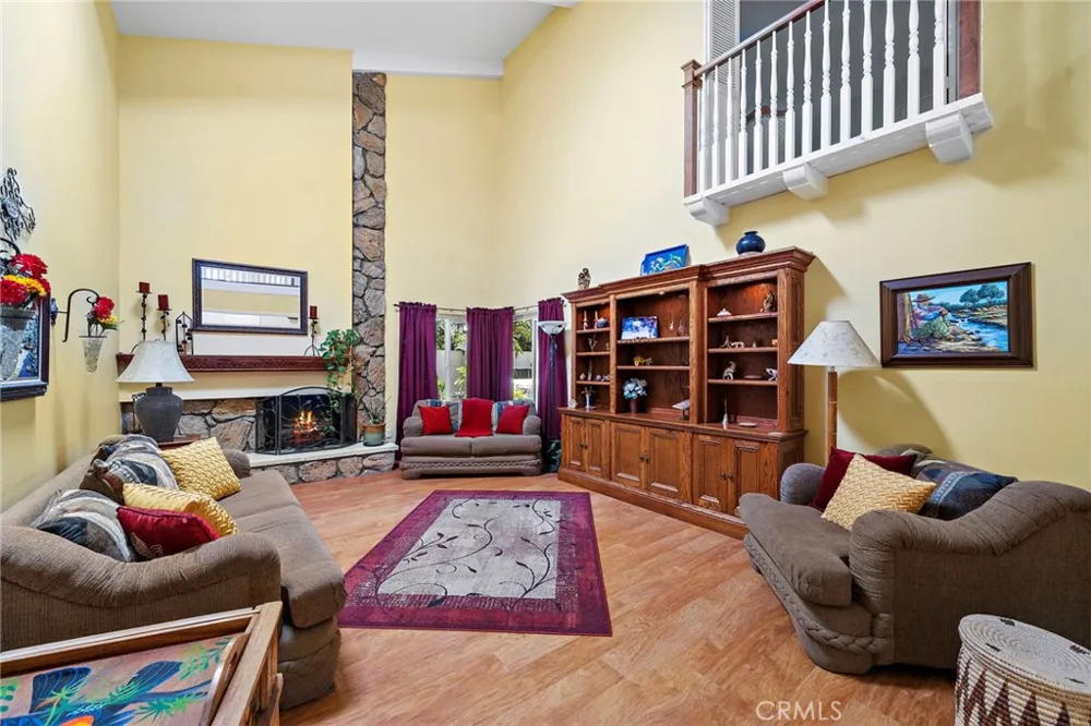 17527 Briarwood Street Fountain Valley, CA 92708