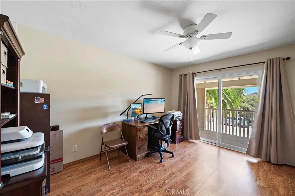 17527 Briarwood Street Fountain Valley, CA 92708