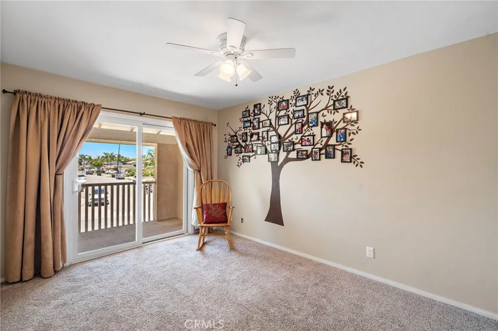 17527 Briarwood Street Fountain Valley, CA 92708