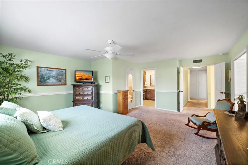 17527 Briarwood Street Fountain Valley, CA 92708