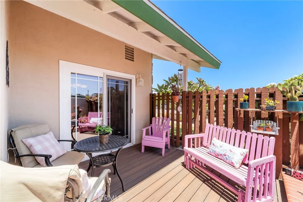 17527 Briarwood Street Fountain Valley, CA 92708