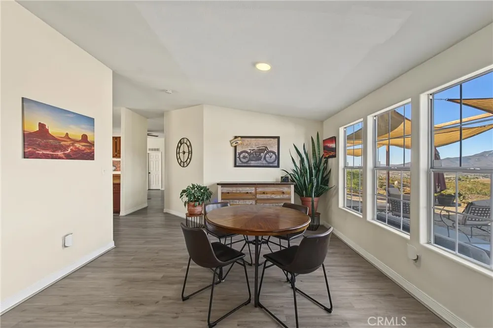 43850 Cowboy Country Trail Aguanga, CA 92536