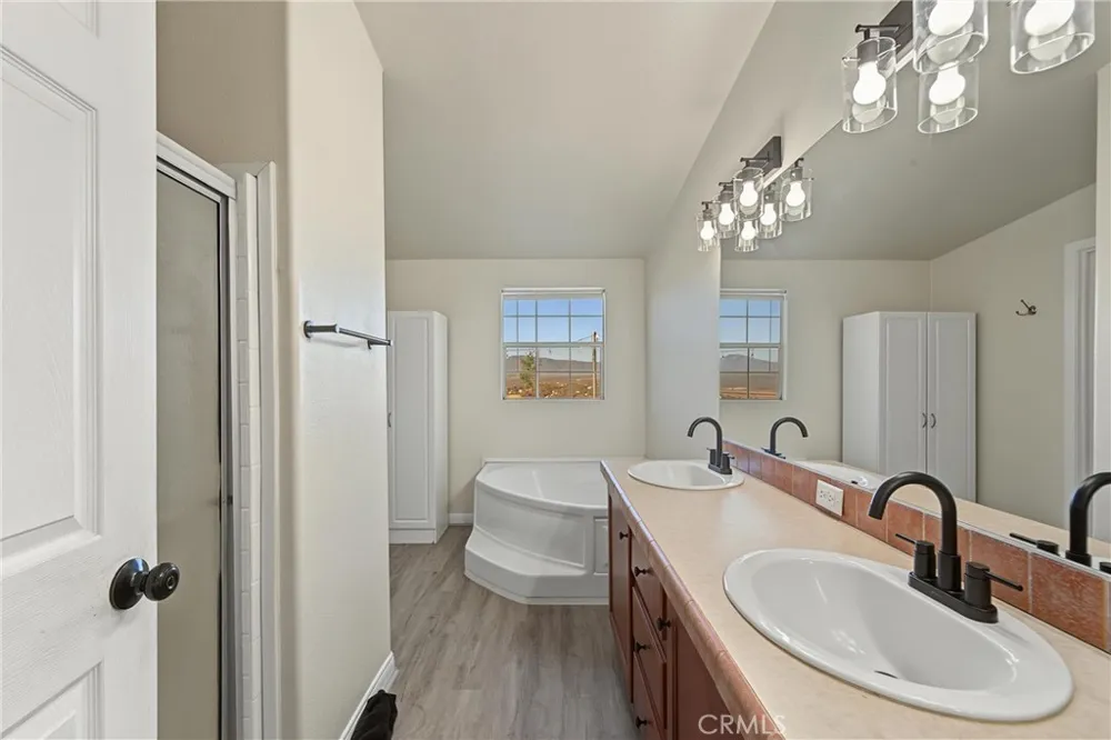 43850 Cowboy Country Trail Aguanga, CA 92536
