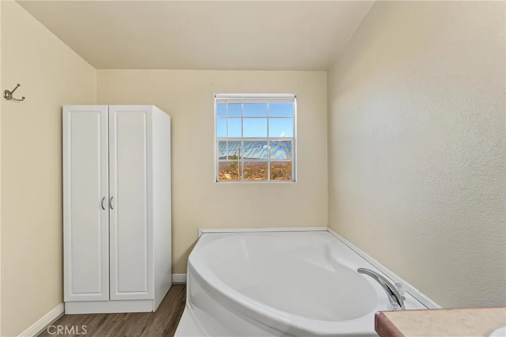 43850 Cowboy Country Trail Aguanga, CA 92536