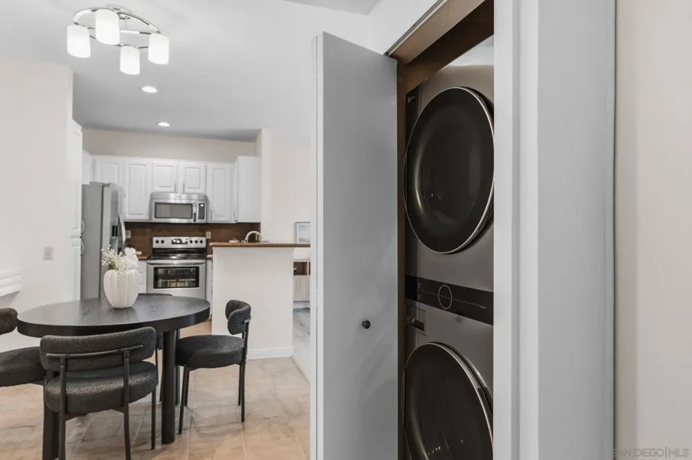 2150 Camino De La Reina #216 San Diego, CA 92108