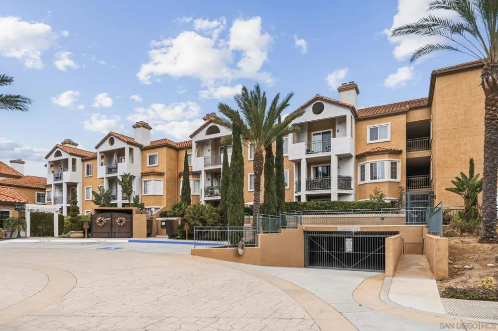 2150 Camino De La Reina #216 San Diego, CA 92108