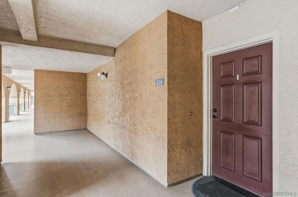 2150 Camino De La Reina #216 San Diego, CA 92108