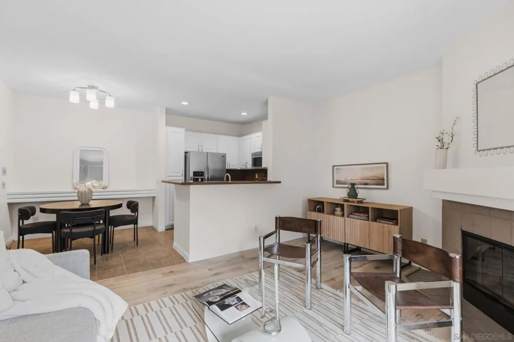 2150 Camino De La Reina #216 San Diego, CA 92108