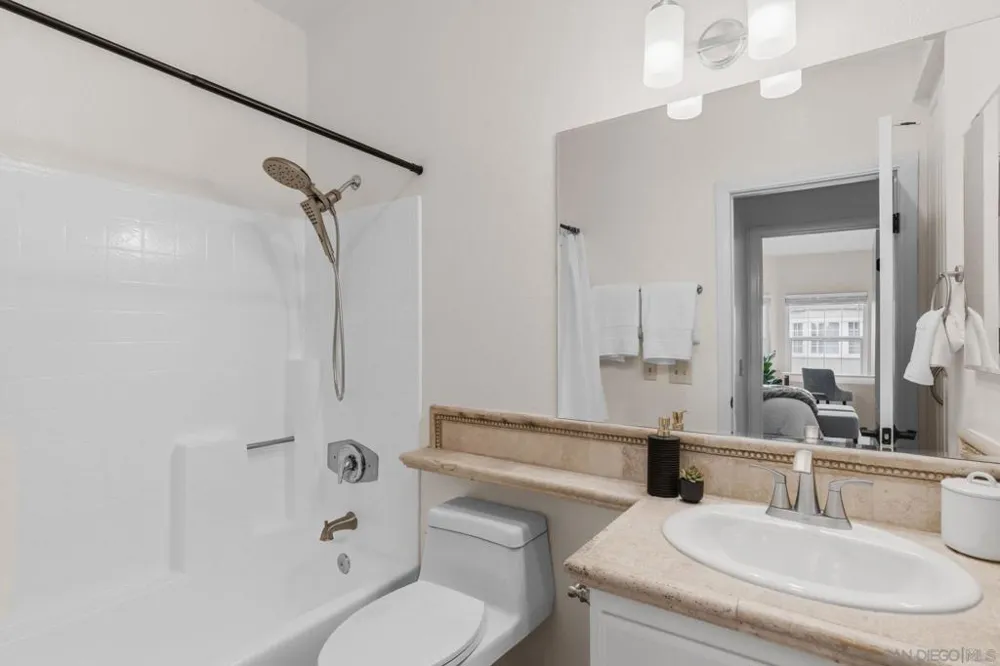 2150 Camino De La Reina #216 San Diego, CA 92108