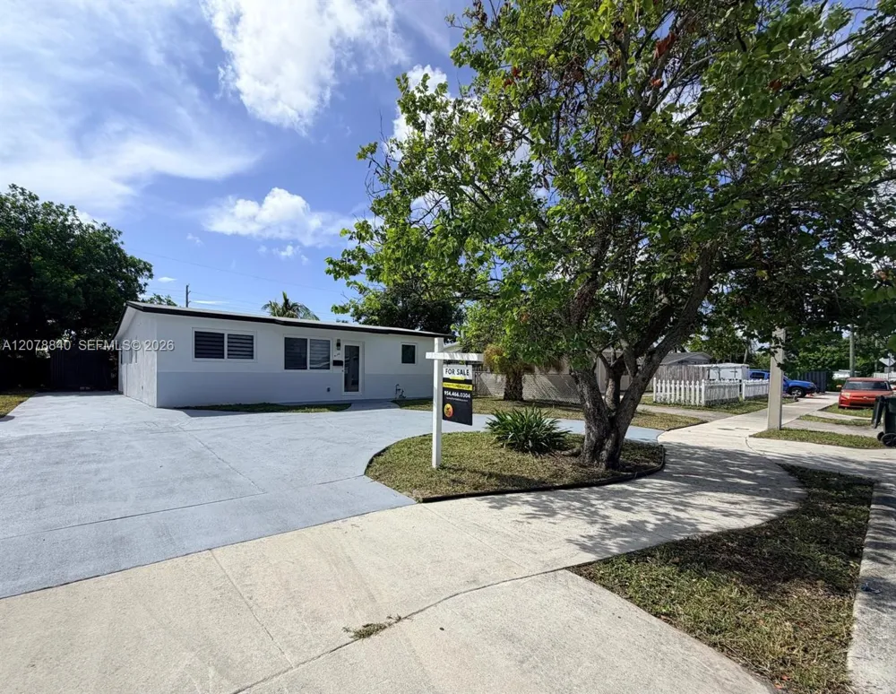 4130 NW 11th Ave Oakland Park, FL 33309