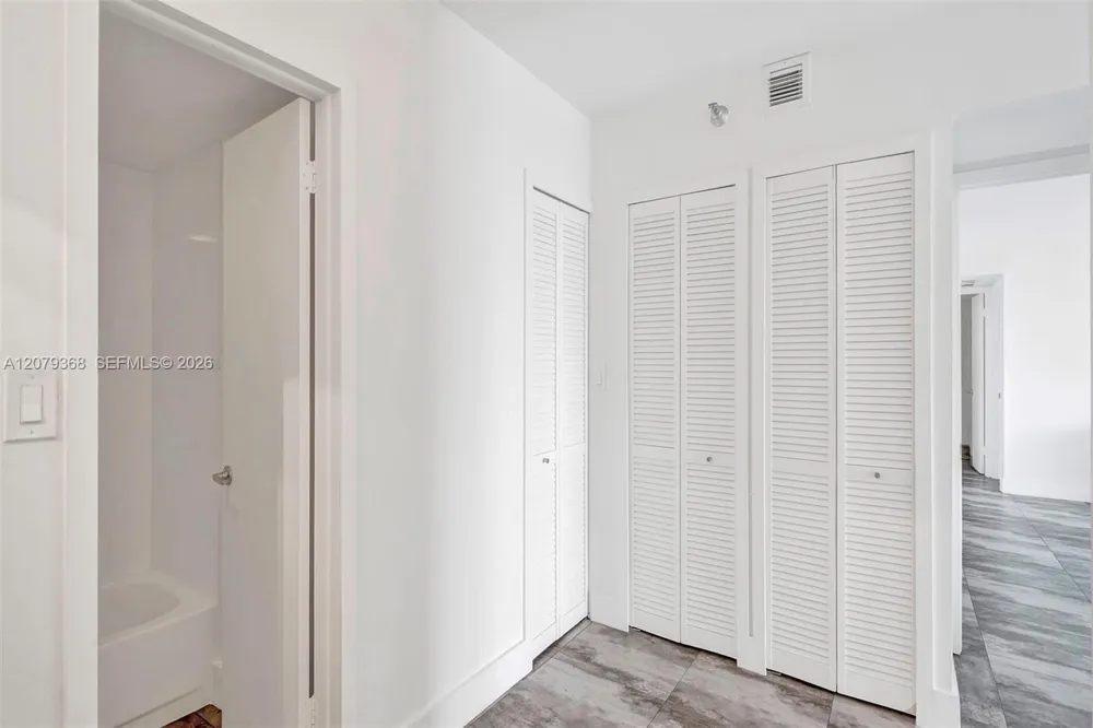 20515 E Country Club Dr #346 Aventura, FL 33180