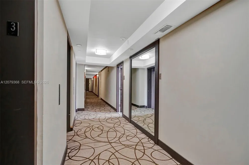 20515 E Country Club Dr #346 Aventura, FL 33180