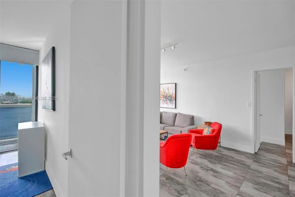 20515 E Country Club Dr #346 Aventura, FL 33180