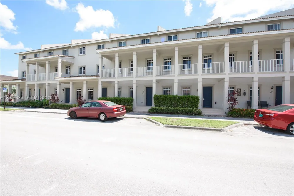 27533 SW 139th Psge Homestead, FL 33032