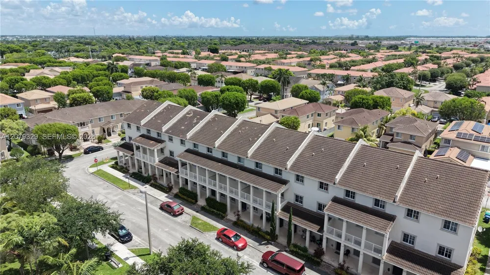 27533 SW 139th Psge Homestead, FL 33032
