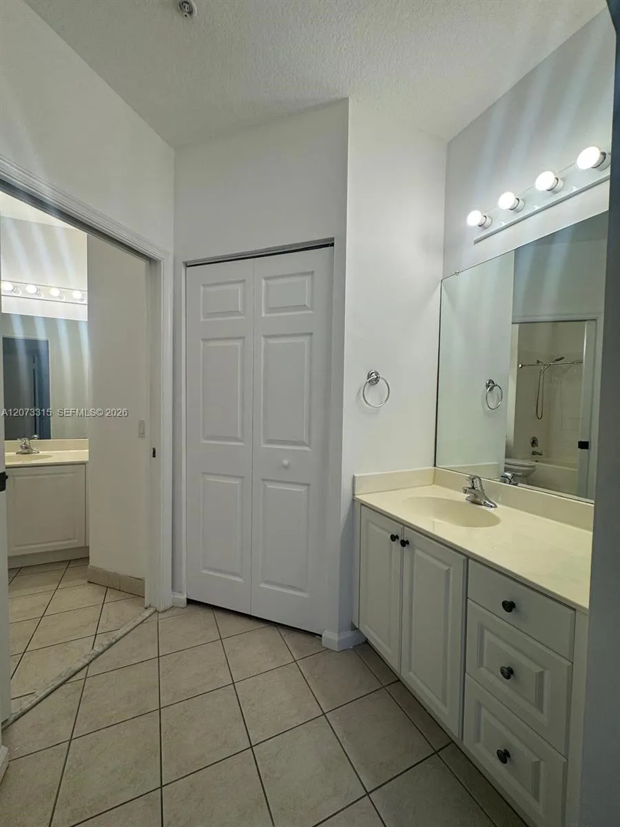 4600 SW 160th Ave #627 Miramar, FL 33027
