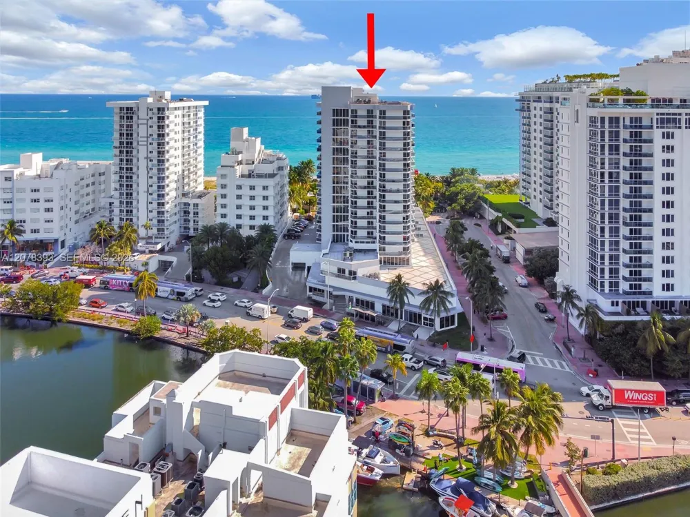 2401 Collins Ave #1711 Miami Beach, FL 33140