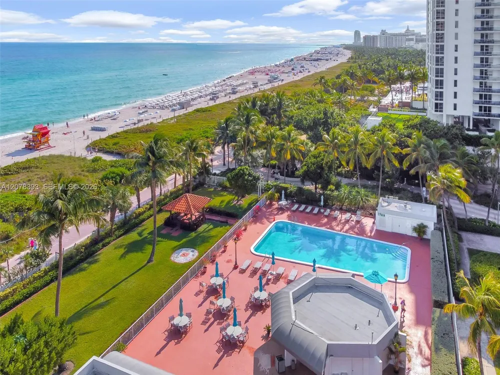 2401 Collins Ave #1711 Miami Beach, FL 33140