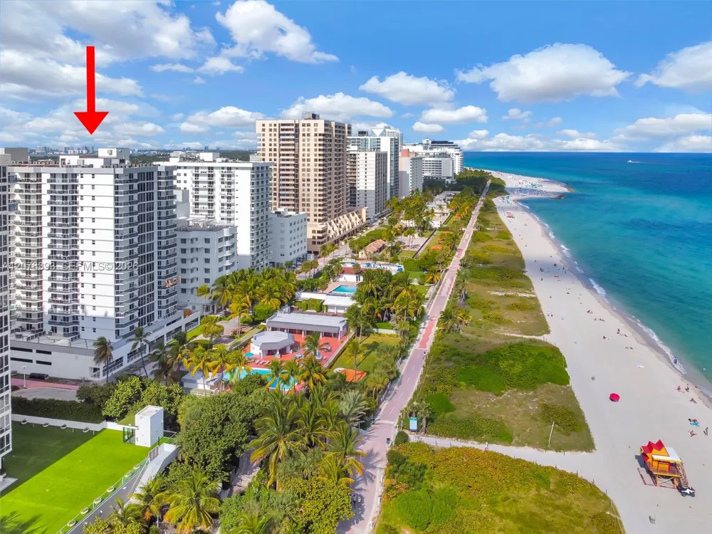 2401 Collins Ave #1711 Miami Beach, FL 33140