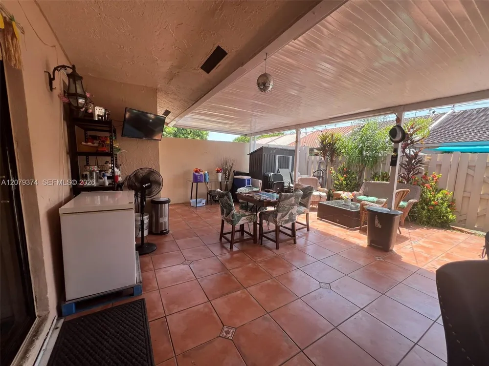 6028 SW 147th Pl Miami, FL 33193