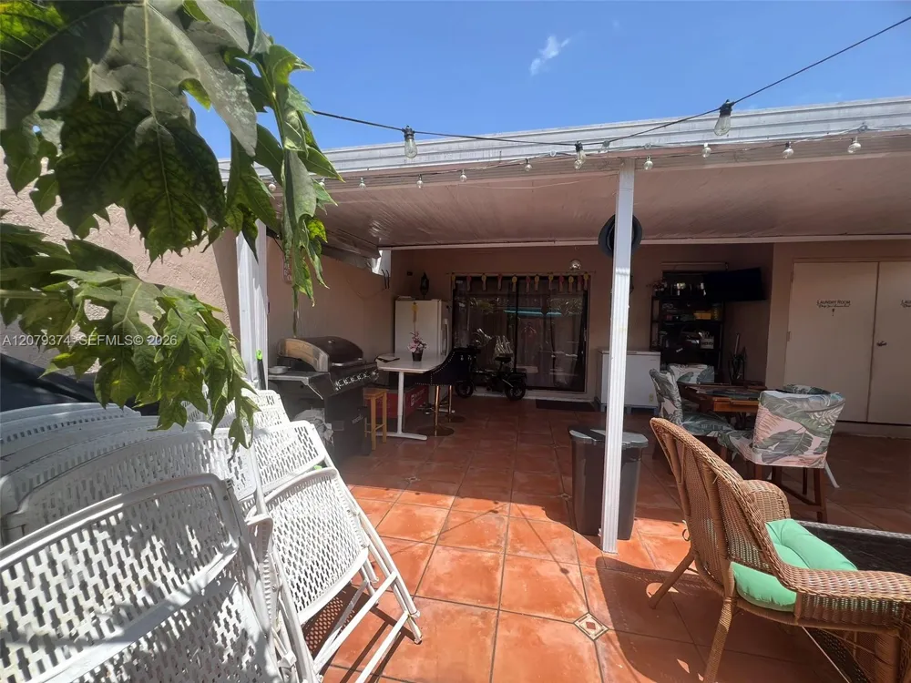 6028 SW 147th Pl Miami, FL 33193