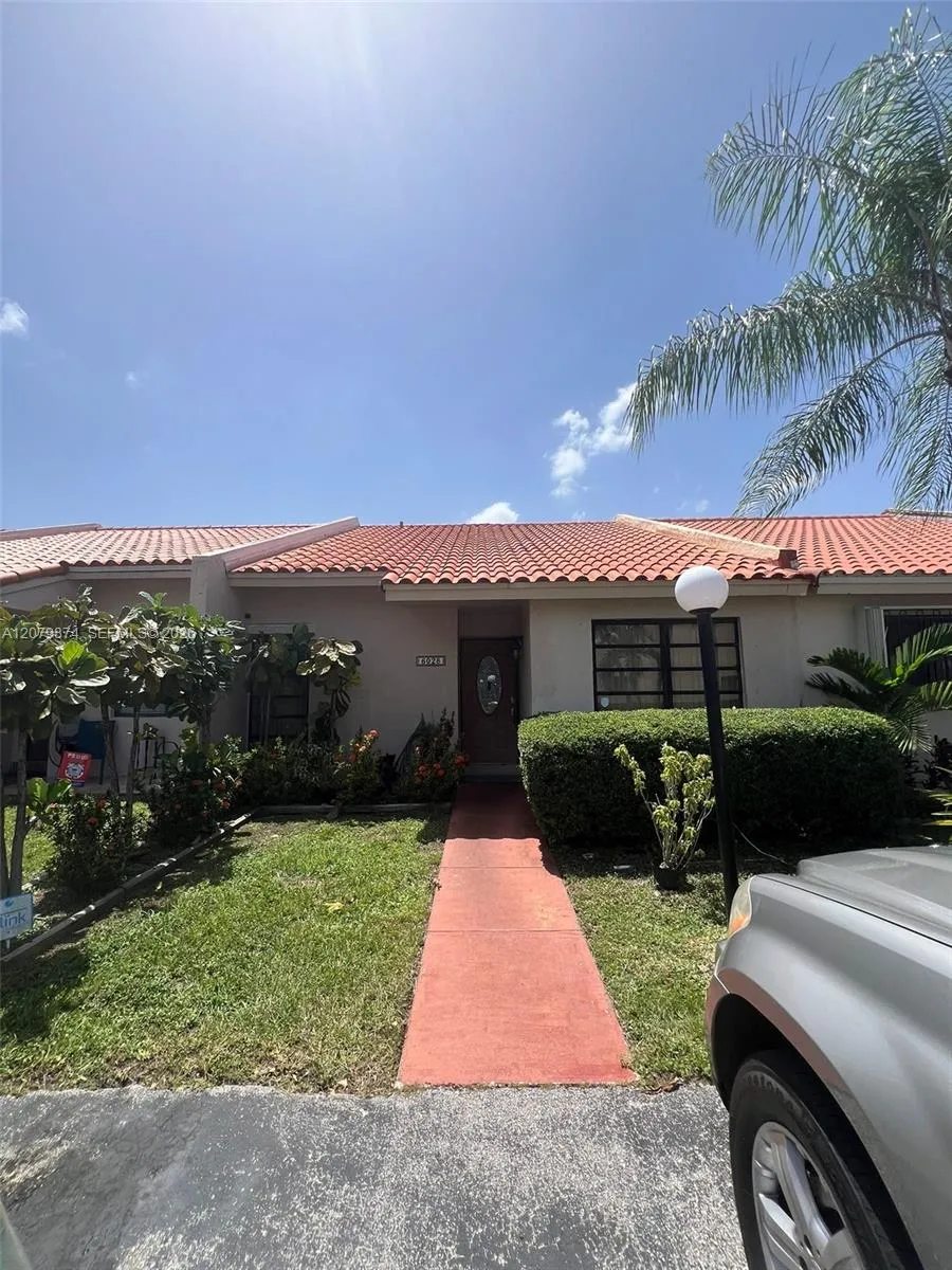 6028 SW 147th Pl Miami, FL 33193