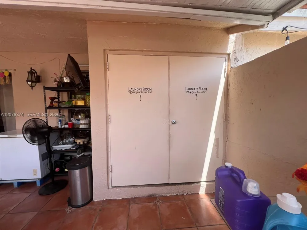 6028 SW 147th Pl Miami, FL 33193
