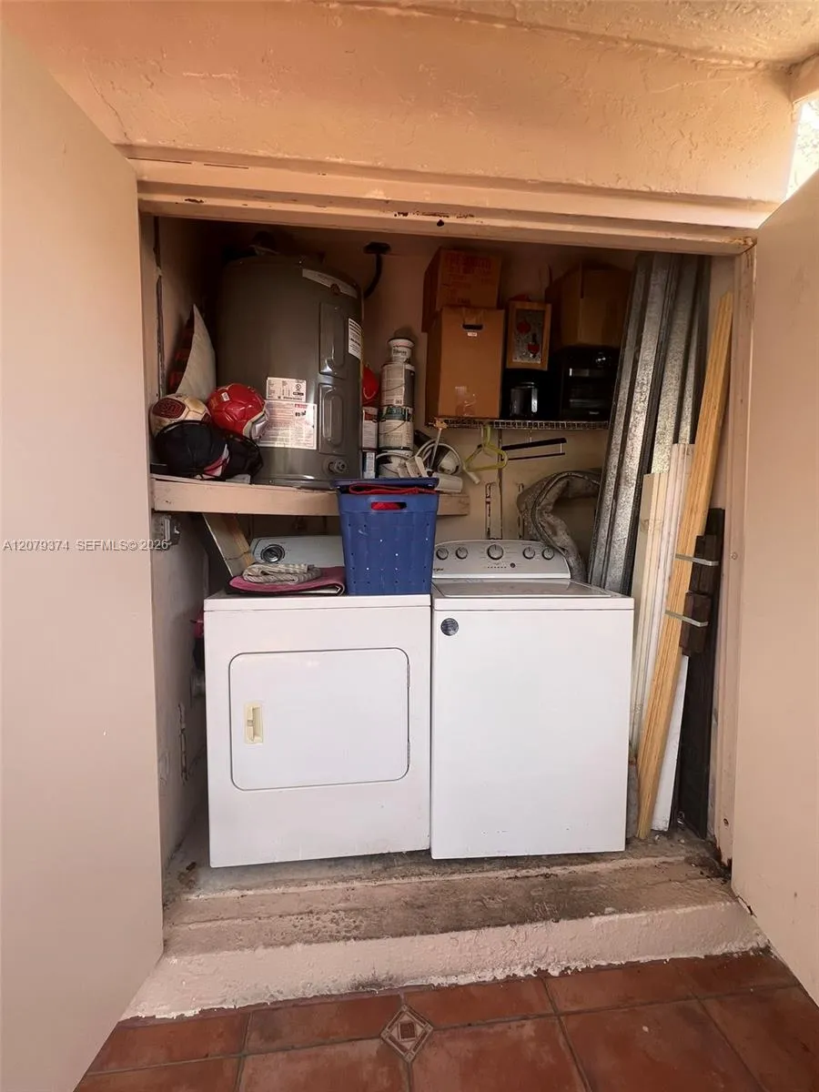 6028 SW 147th Pl Miami, FL 33193