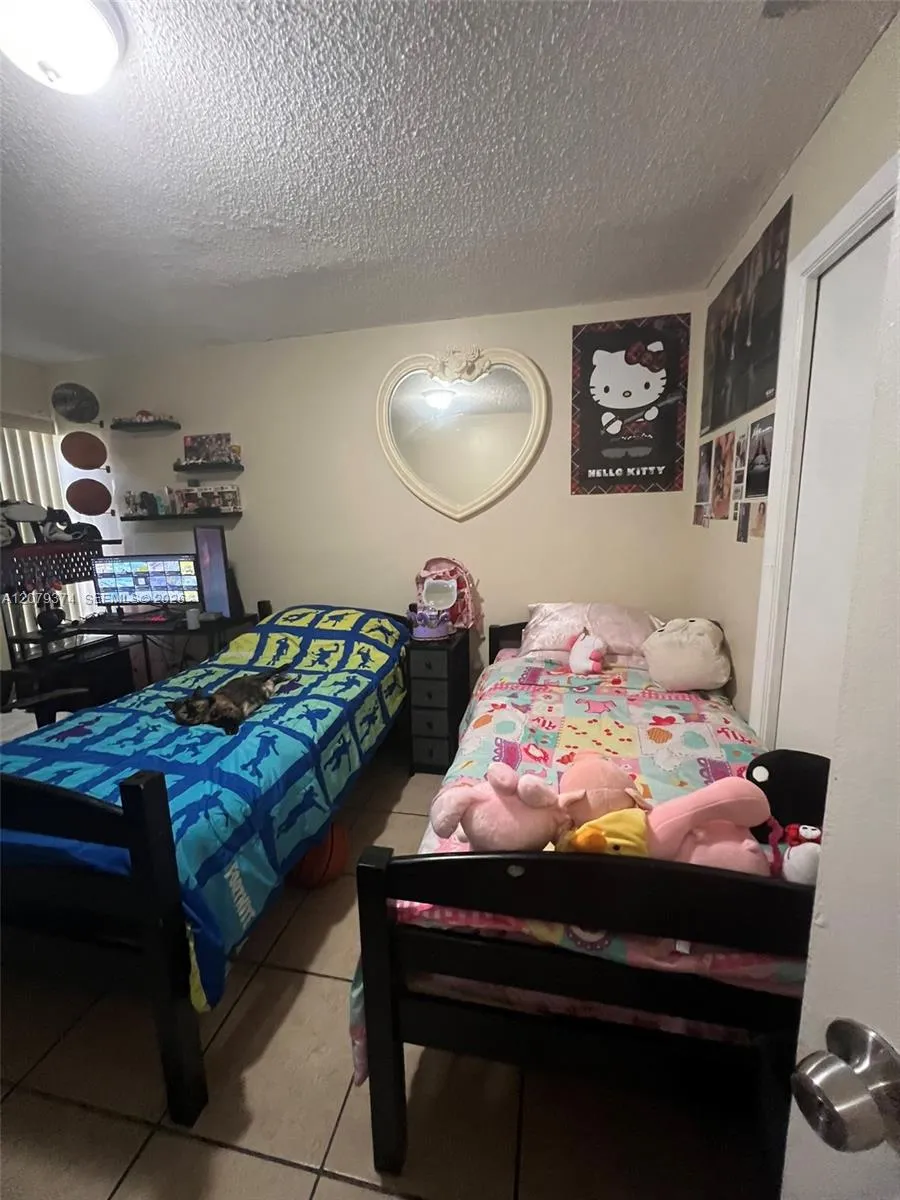 6028 SW 147th Pl Miami, FL 33193
