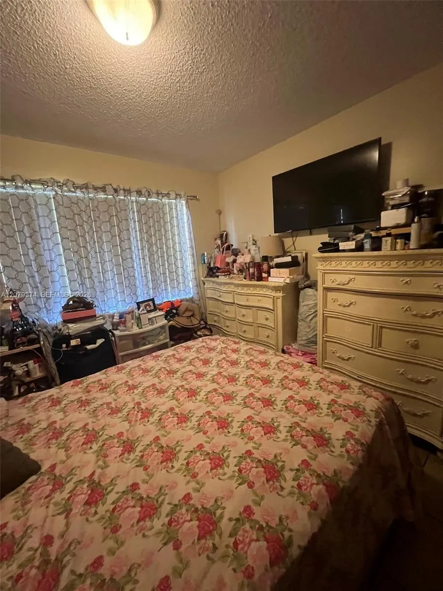 6028 SW 147th Pl Miami, FL 33193