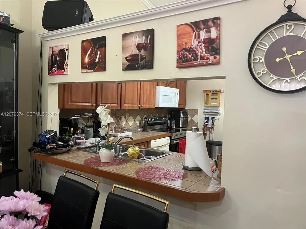 6028 SW 147th Pl Miami, FL 33193