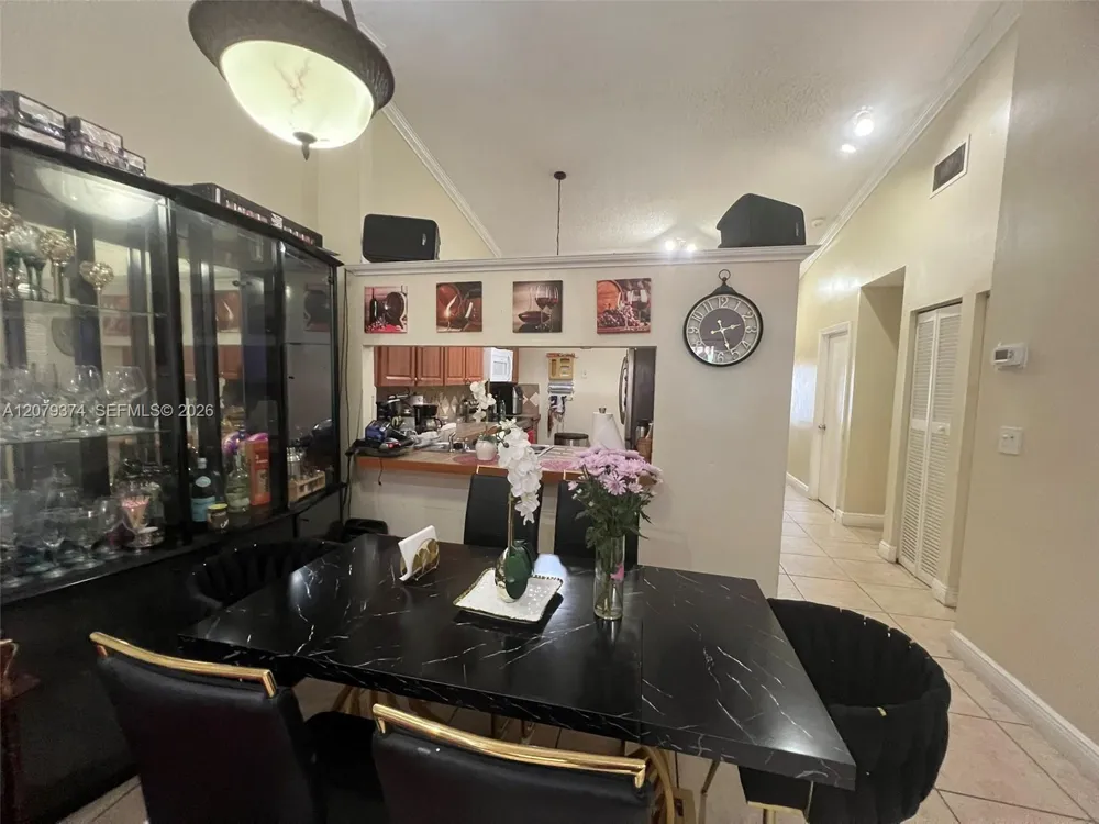 6028 SW 147th Pl Miami, FL 33193