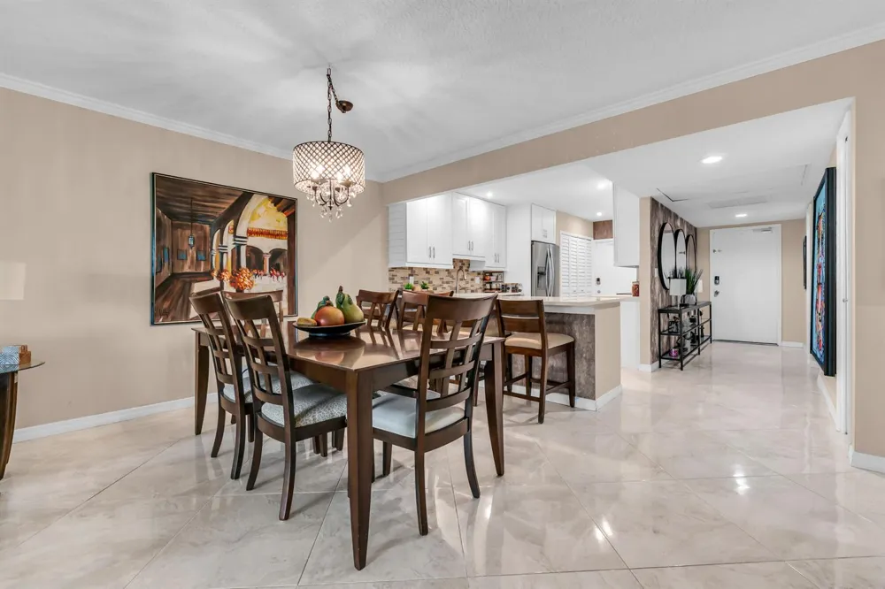 3201 COURSE LANE E #212 Pompano Beach, FL 33069