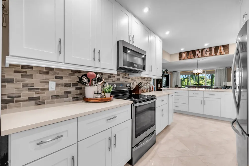 3201 COURSE LANE E #212 Pompano Beach, FL 33069