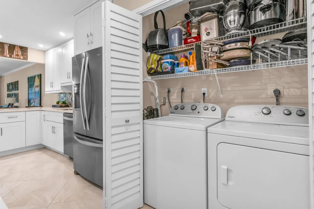 3201 COURSE LANE E #212 Pompano Beach, FL 33069