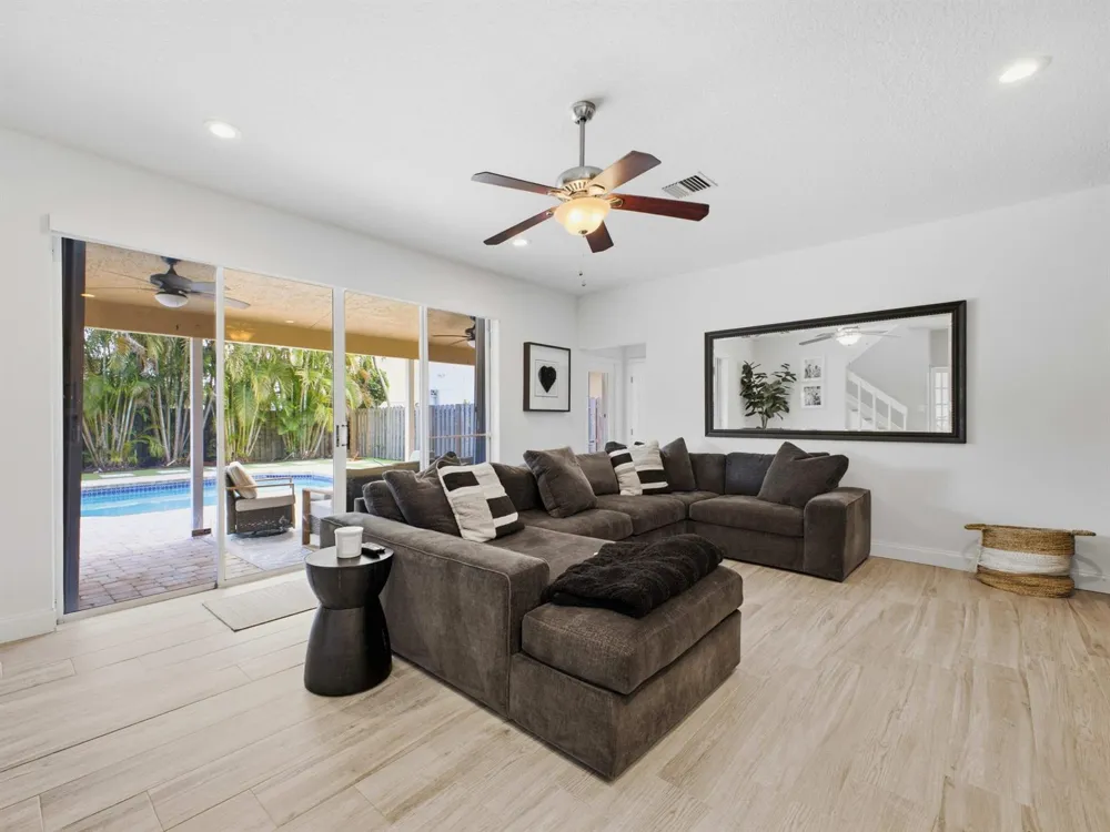 9340 Lake Serena Drive Boca Raton, FL 33496