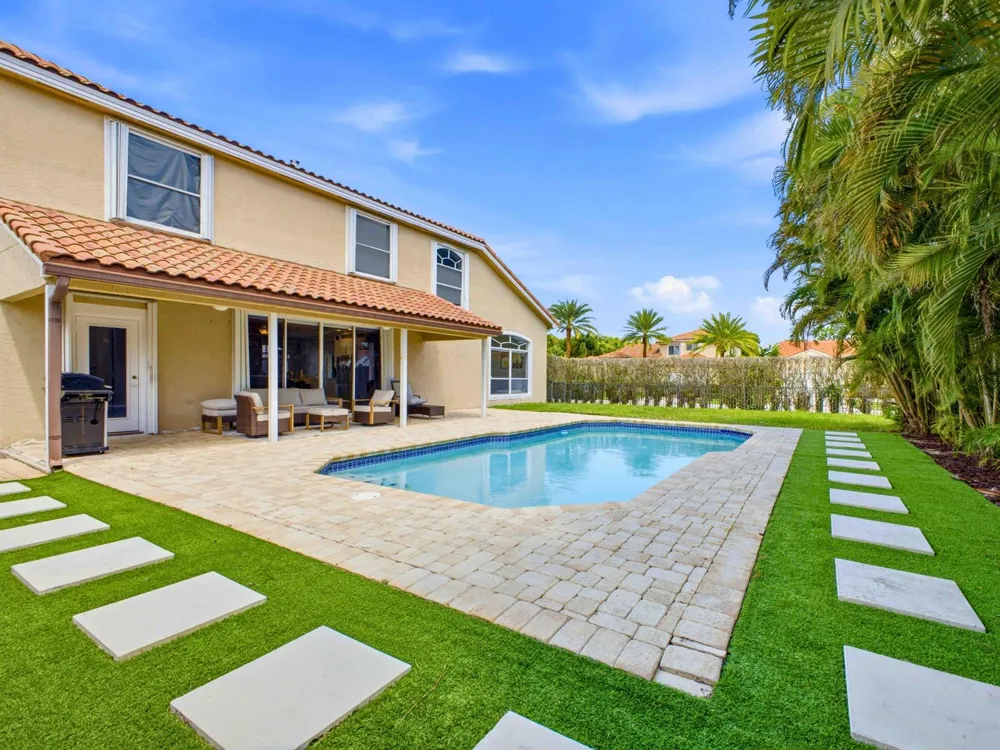 9340 Lake Serena Drive Boca Raton, FL 33496