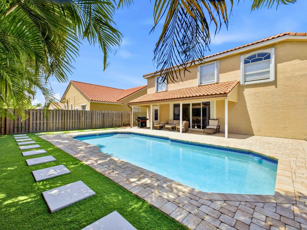 9340 Lake Serena Drive Boca Raton, FL 33496