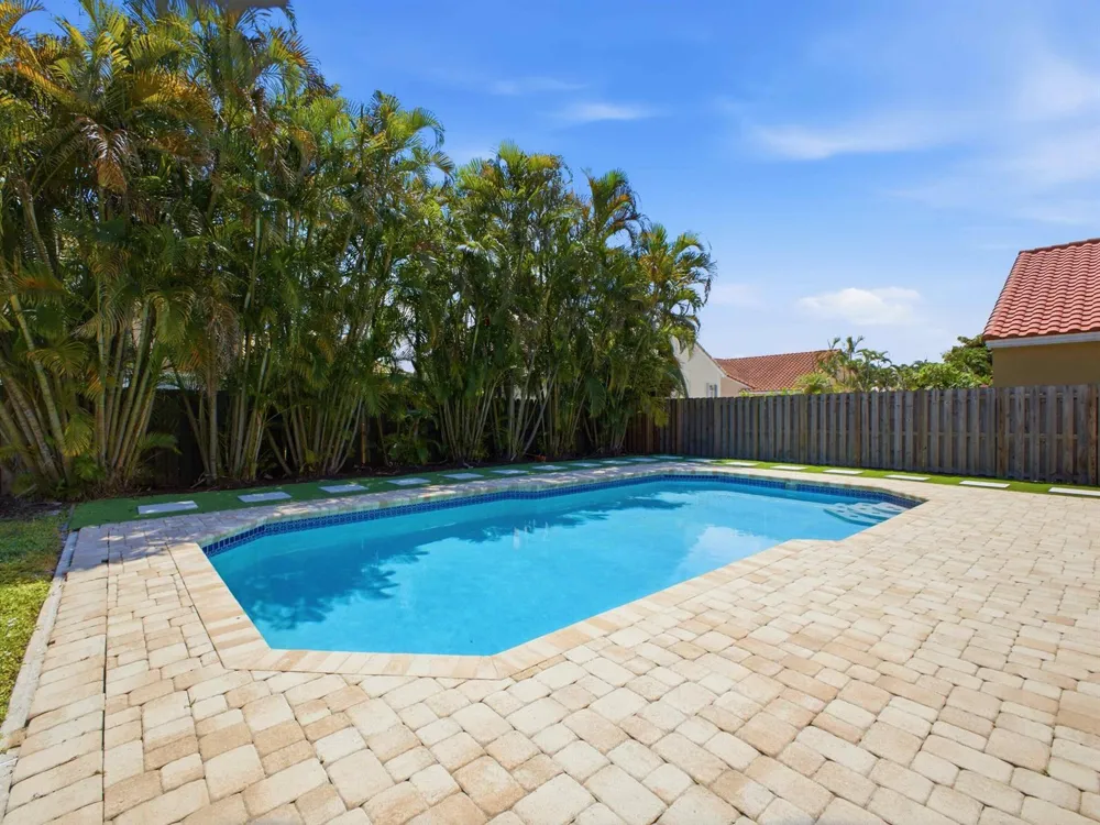 9340 Lake Serena Drive Boca Raton, FL 33496