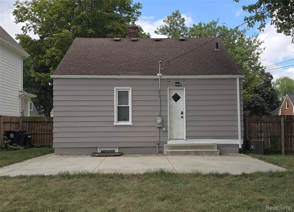 203 S Wilson Avenue Royal Oak City, MI 48067