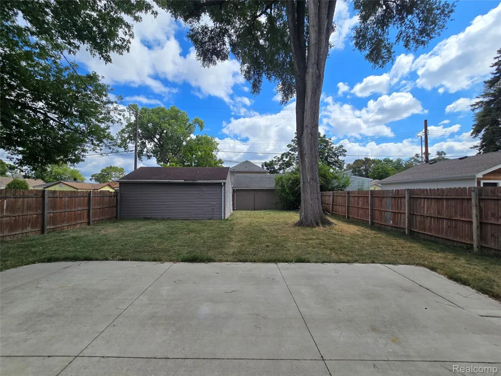 203 S Wilson Avenue Royal Oak City, MI 48067