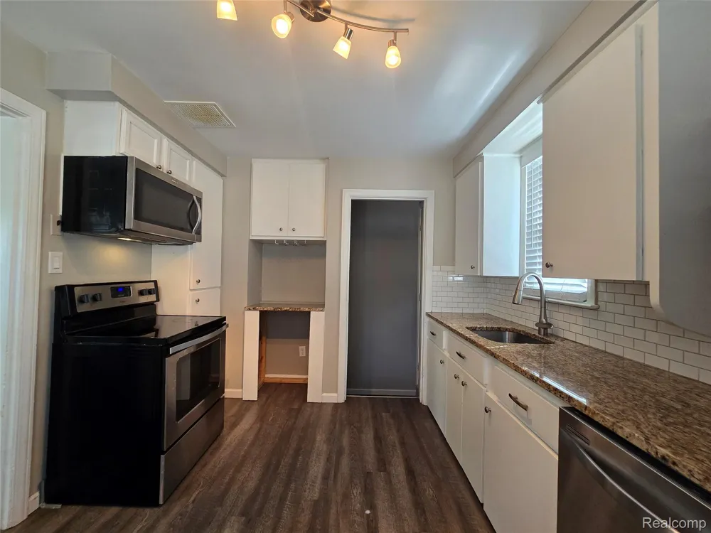 203 S Wilson Avenue Royal Oak City, MI 48067